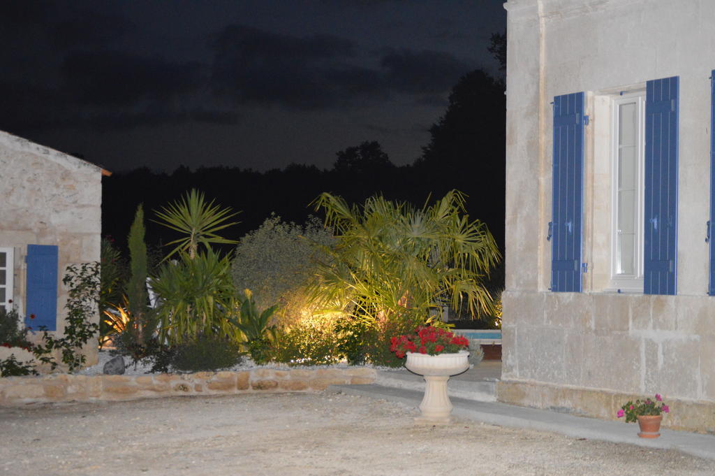 مبيت وإفطار Port-dʼEnvaux L'Oasis المظهر الخارجي الصورة
